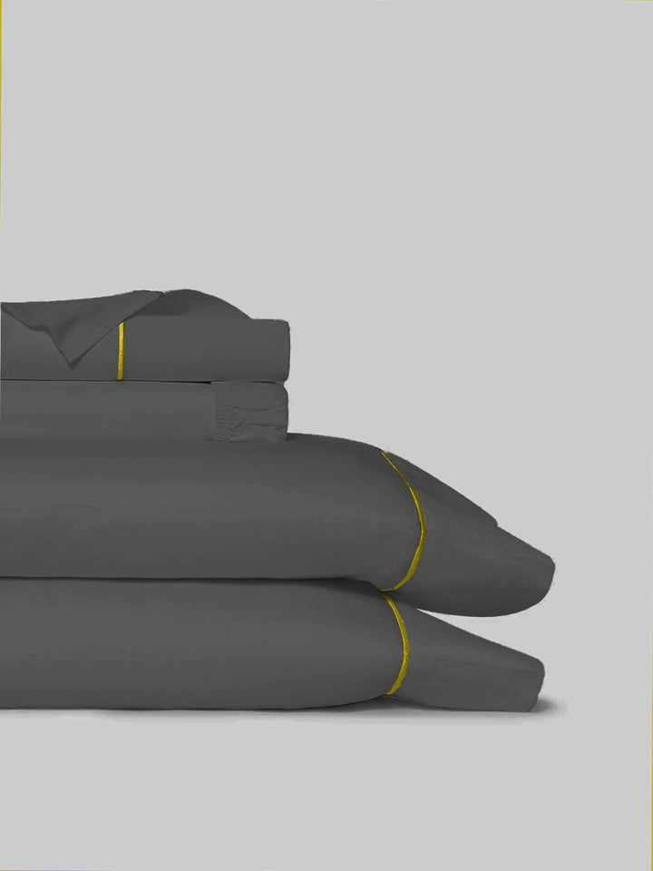 Drap de Lit Brodé - Gris Pierre & Ocre Jaune