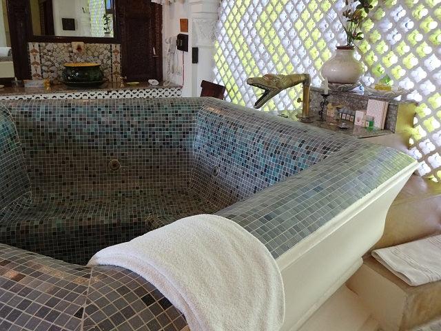 5 easy ways to upgrade your bathroom