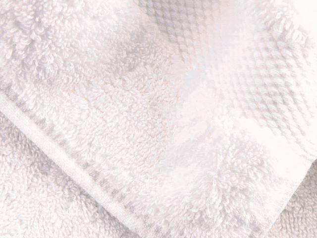 How to keep your bed sheets and towels odour-free this monsoon