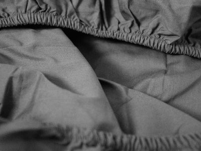 Difference between flat and fitted sheets
