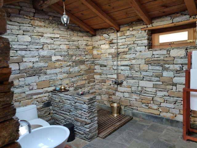 How to create a sustainable luxury bathroom