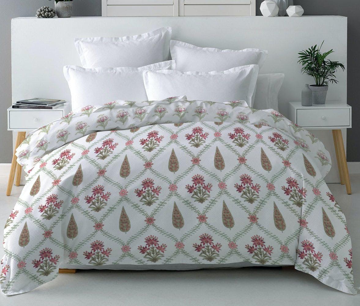 What is a Dohar made of? Amouve