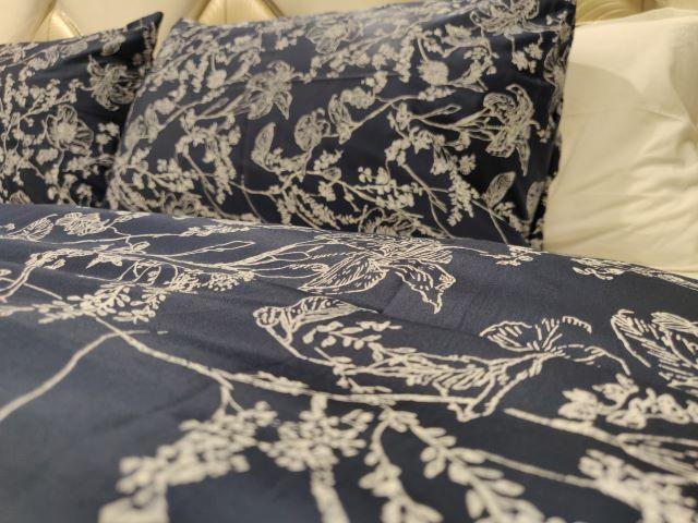 Can bedsheets and towels be washed together?