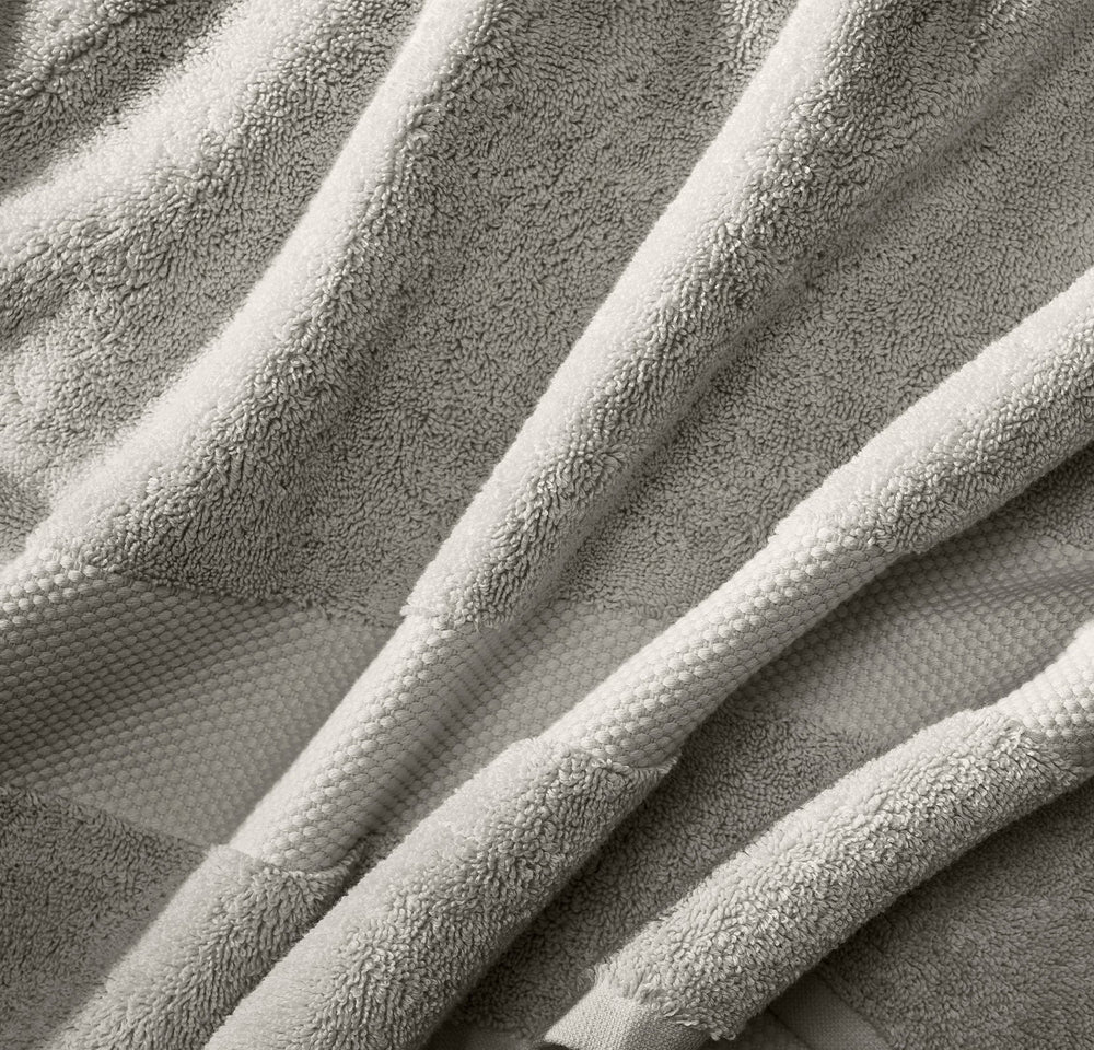 Terry Face Towel in Organic Cotton in Light Grey