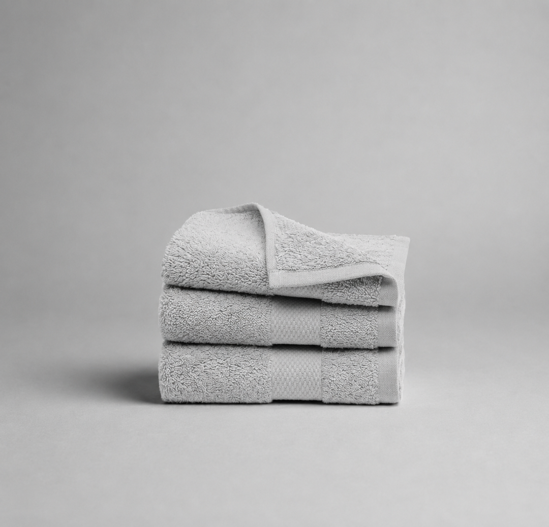 Set of 3 Face Towels in Light Grey in Terry Cloth