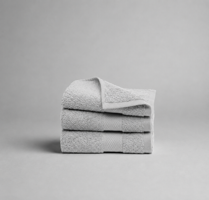 Set of 3 Face Towels in Light Grey in Terry Cloth