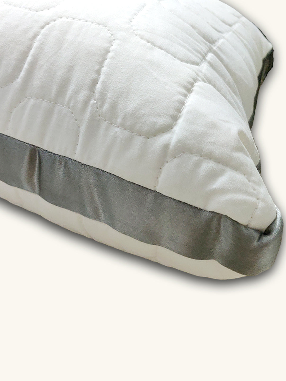 AMOUVE Organic Pillow